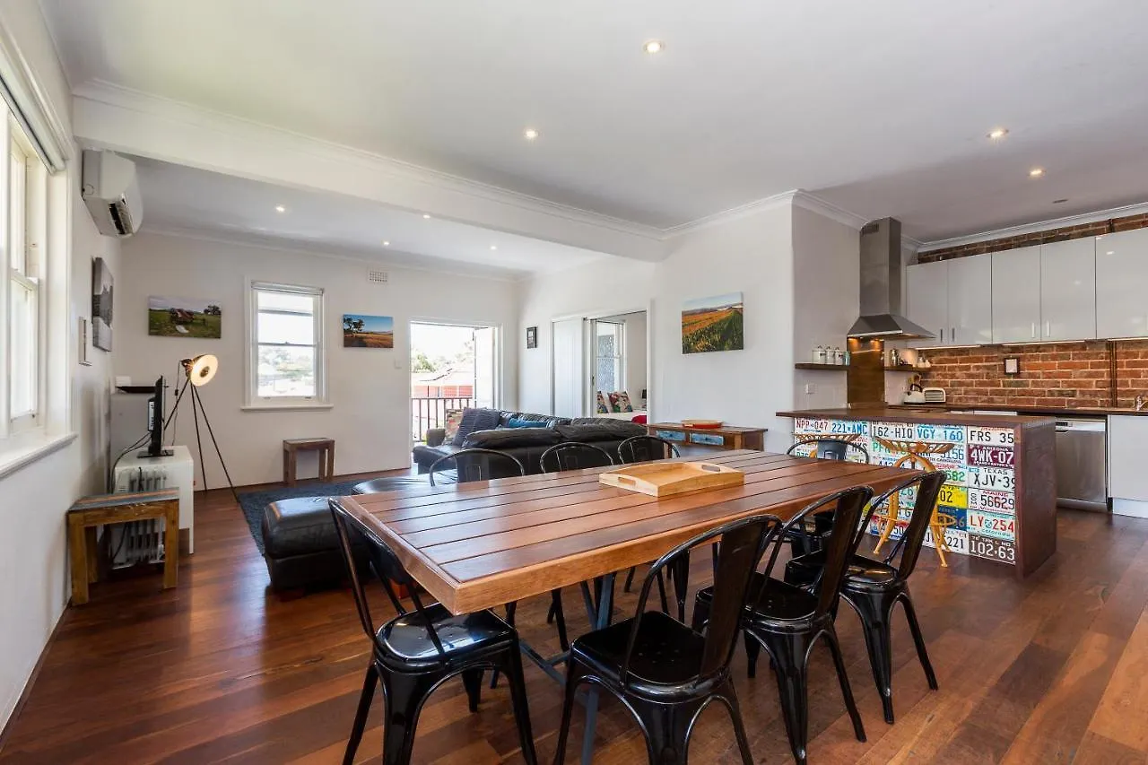 Urbanstyle Claremont Apartment - Executive Escapes Perth
